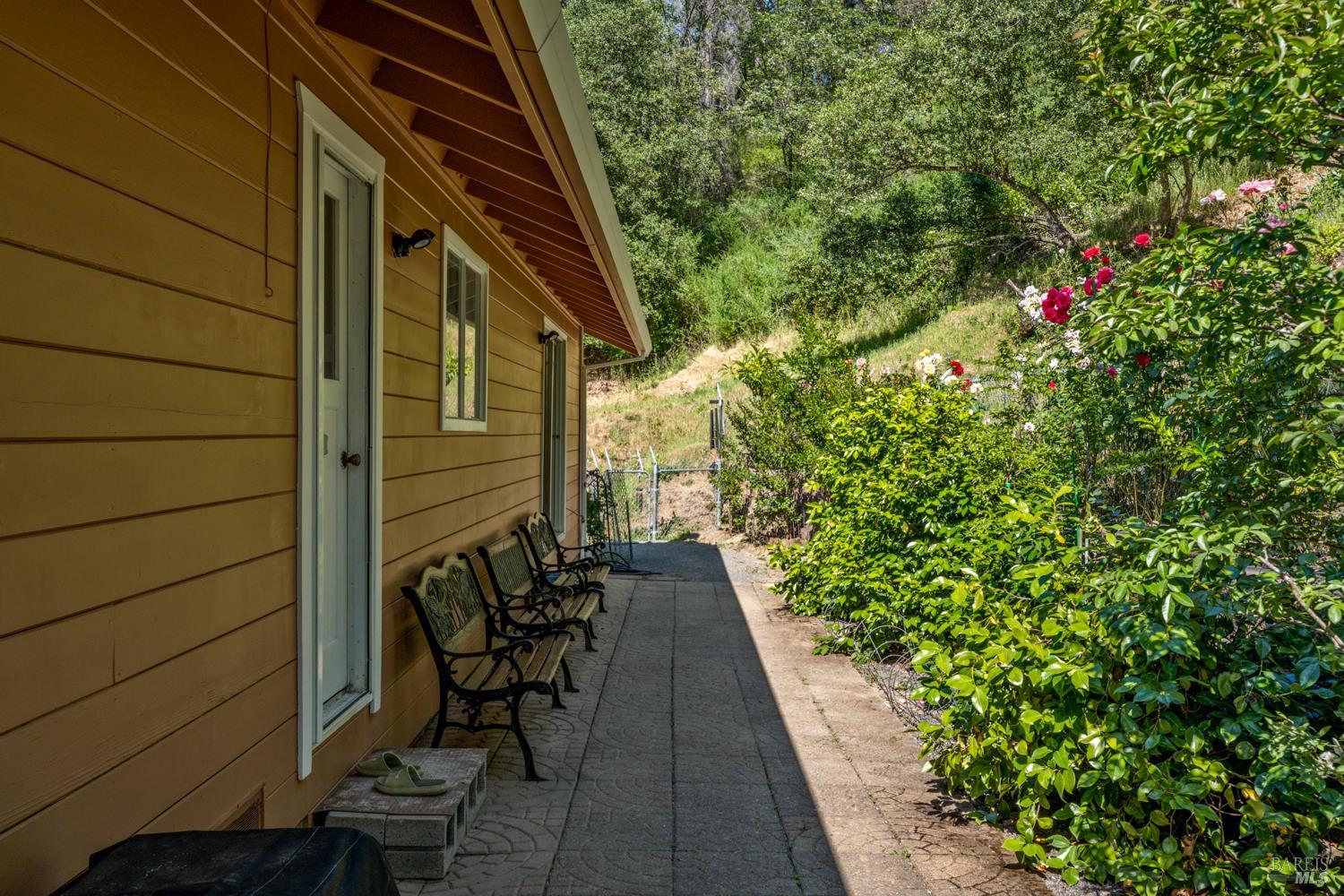 15951 Tomki Road Redwood Valley CA 95470