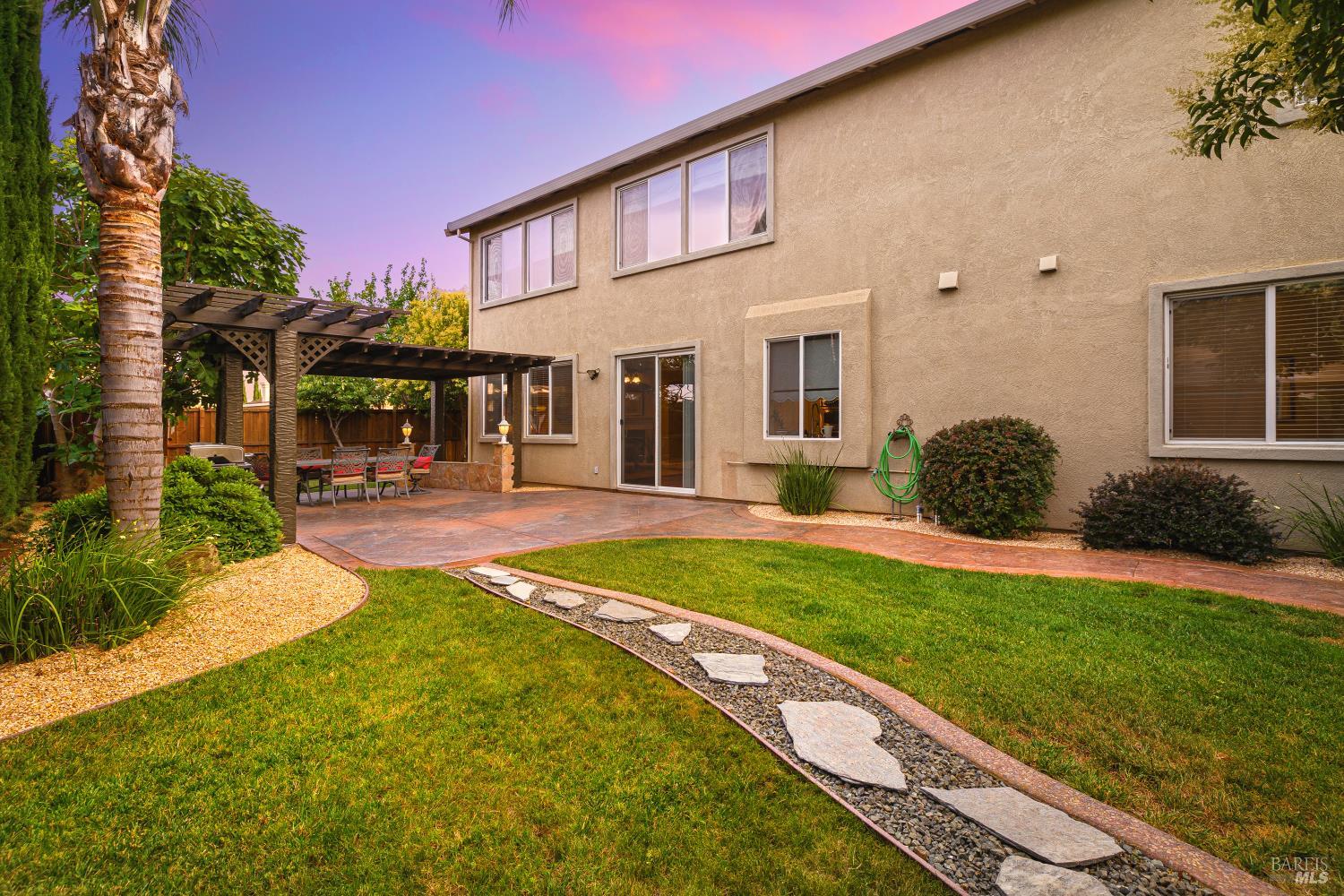 219 Snowy Owl Drive Vacaville CA 95687