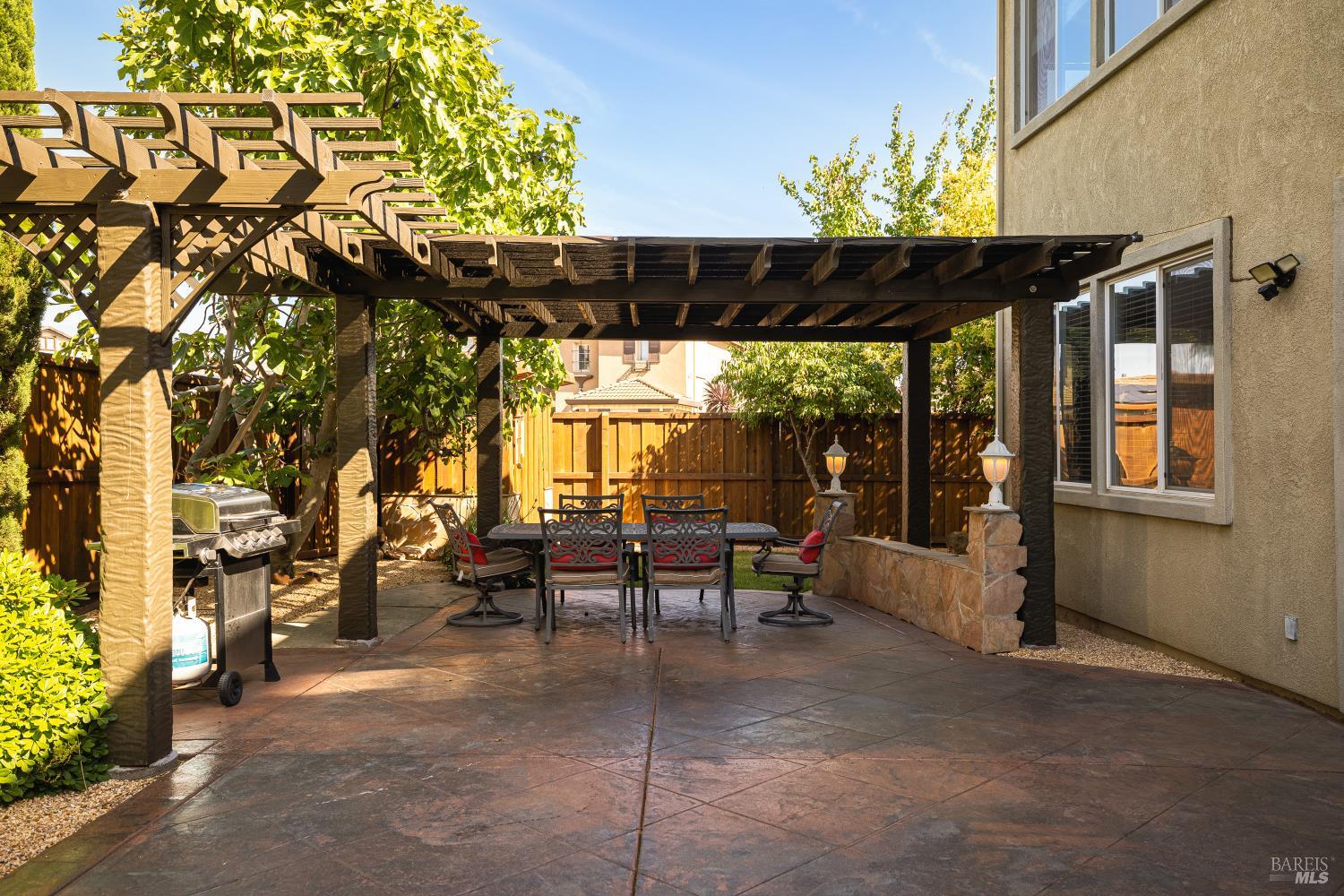219 Snowy Owl Drive Vacaville CA 95687