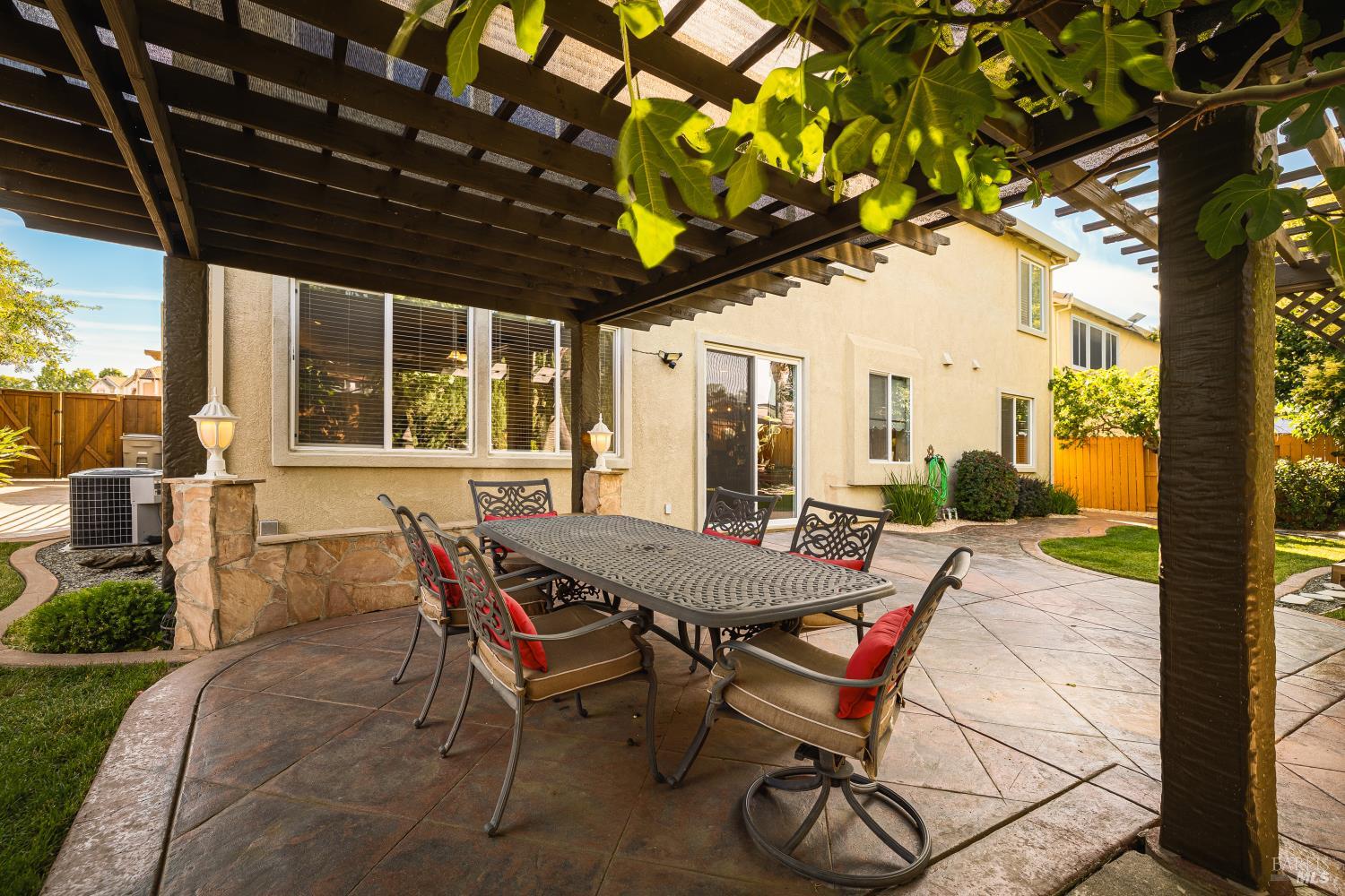 219 Snowy Owl Drive Vacaville CA 95687