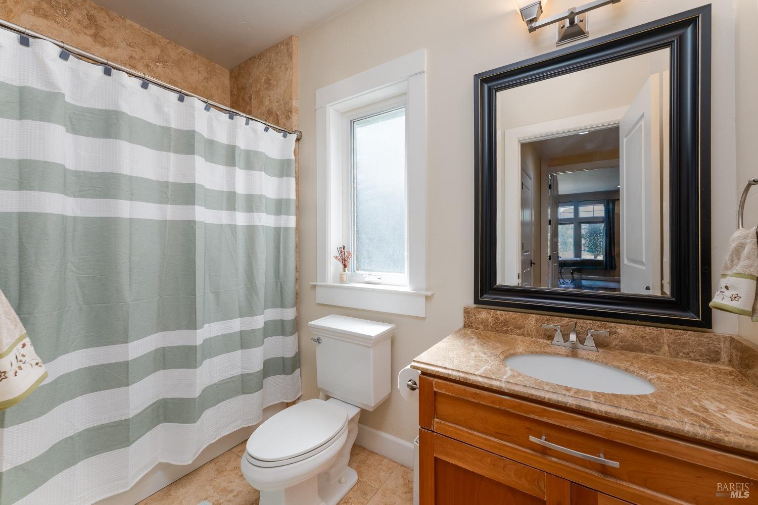 1595 Crane Terrace Ukiah CA 95482