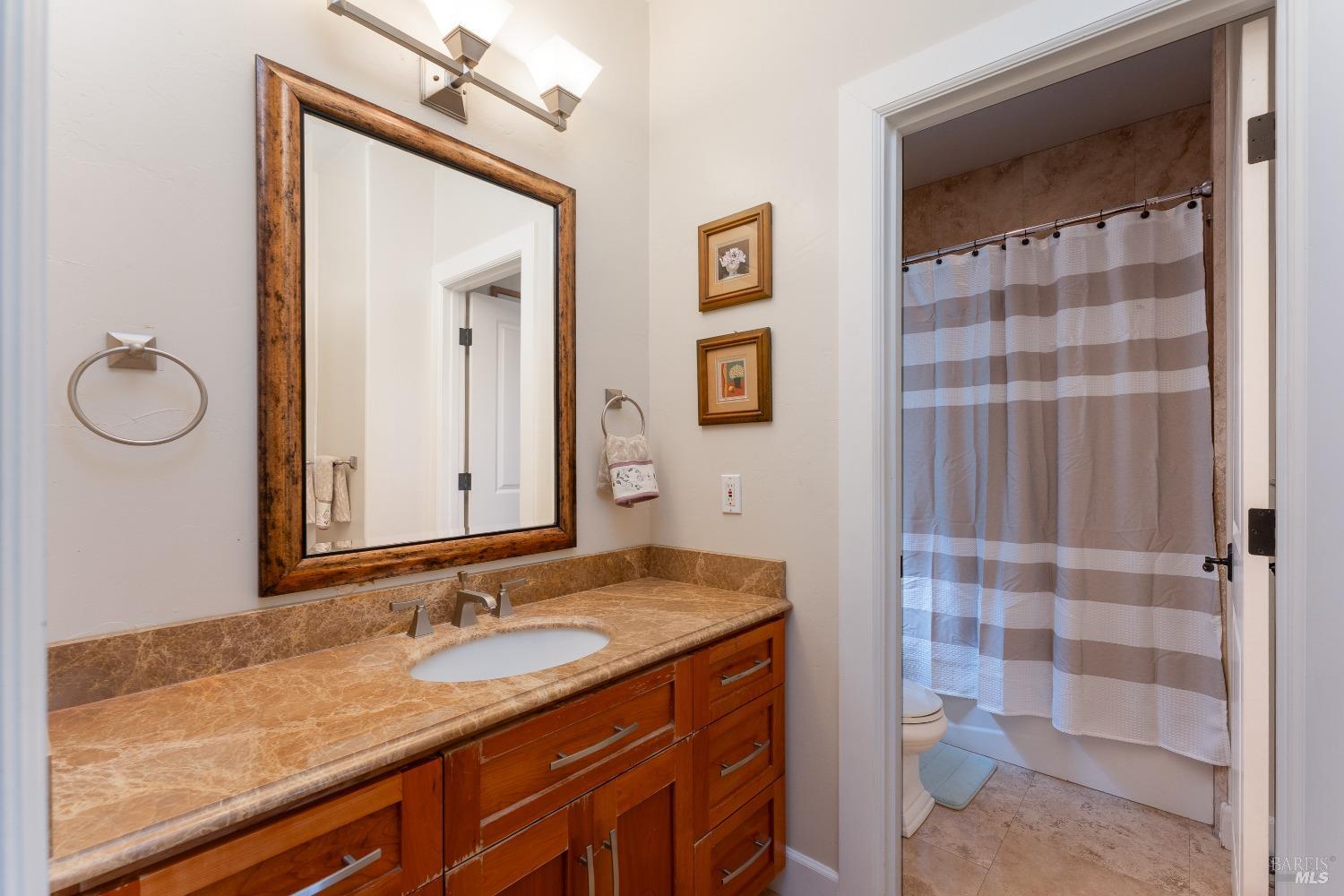 1595 Crane Terrace Ukiah CA 95482