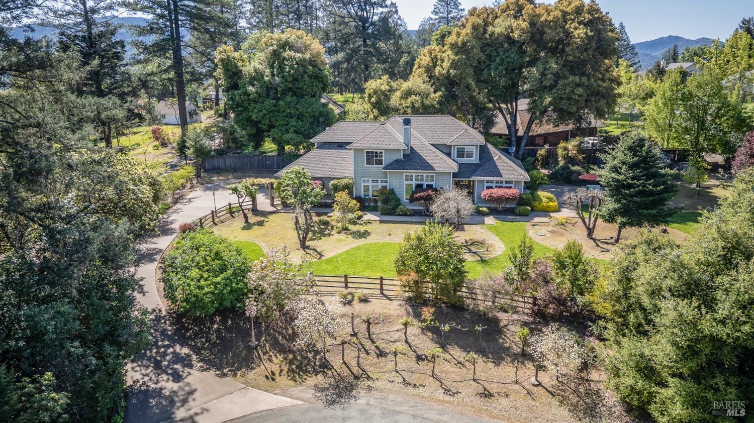 1595 Crane Terrace Ukiah CA 95482