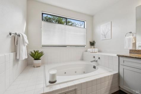 5 Creekside Drive San Rafael CA 94903