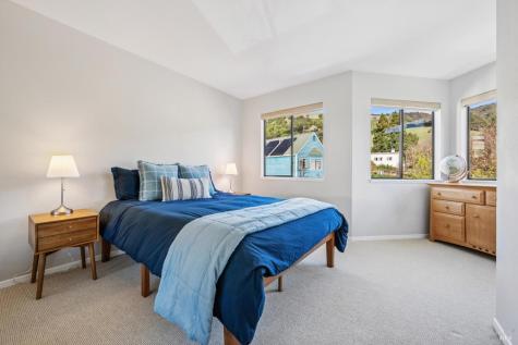 5 Creekside Drive San Rafael CA 94903