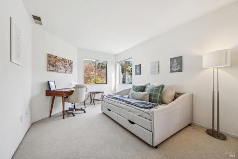 5 Creekside Drive San Rafael CA 94903