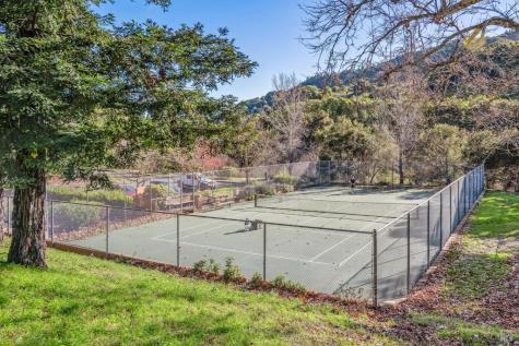 5 Creekside Drive San Rafael CA 94903