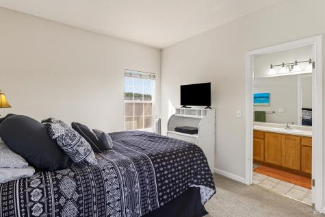 1724 Palomino Court Healdsburg CA 95448