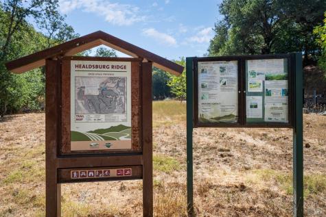 1724 Palomino Court Healdsburg CA 95448