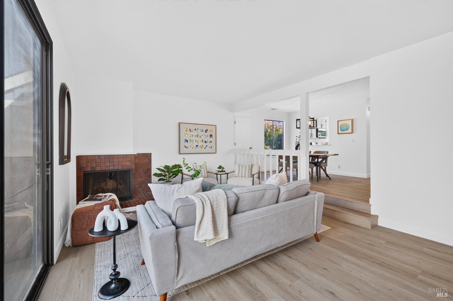 881 Second Street W Sonoma CA 95476