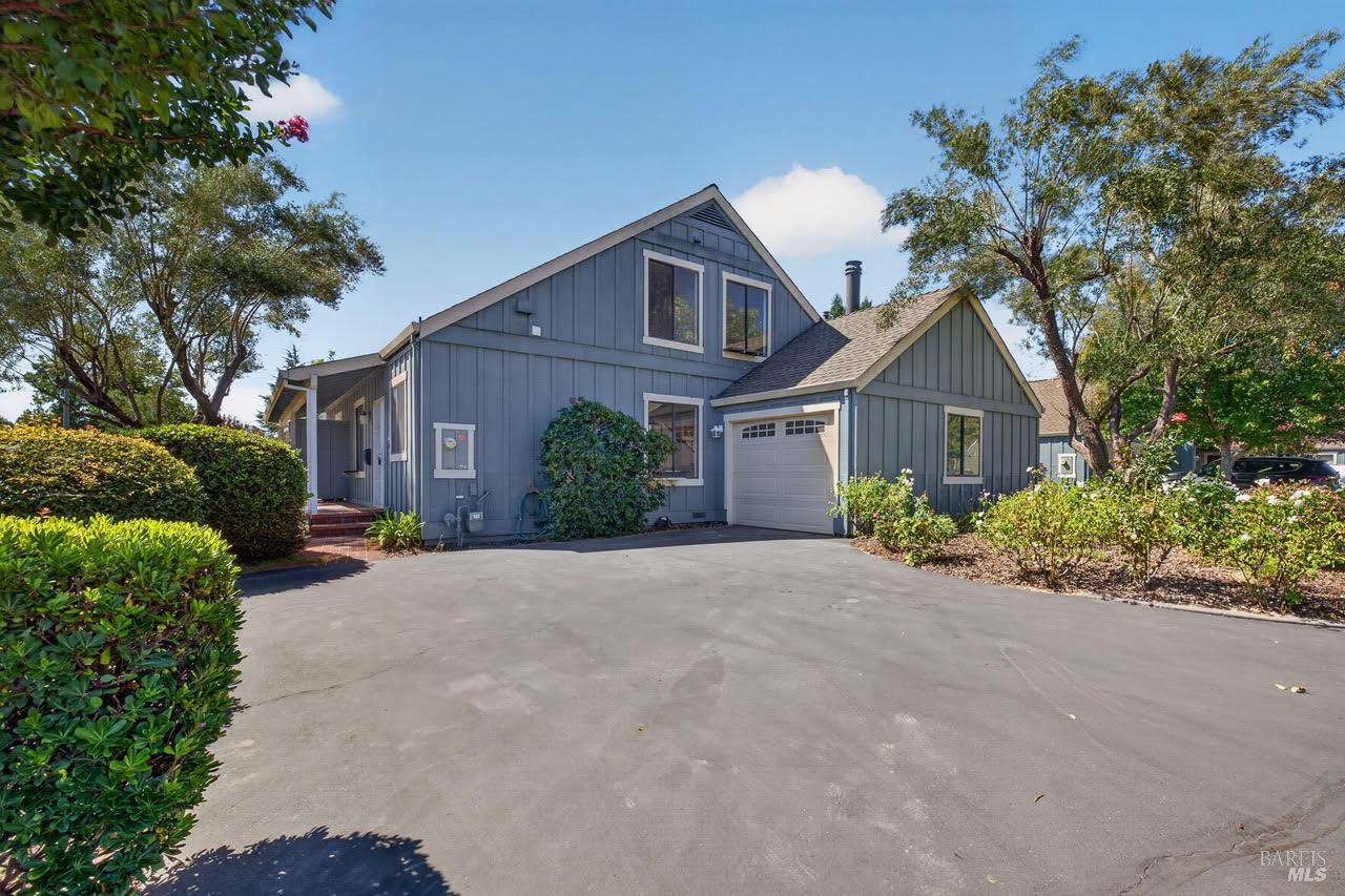 881 W Second Street Sonoma CA 95476