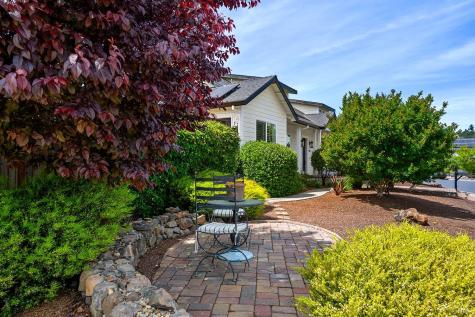 4551 Brighton Drive Santa Rosa CA 95403