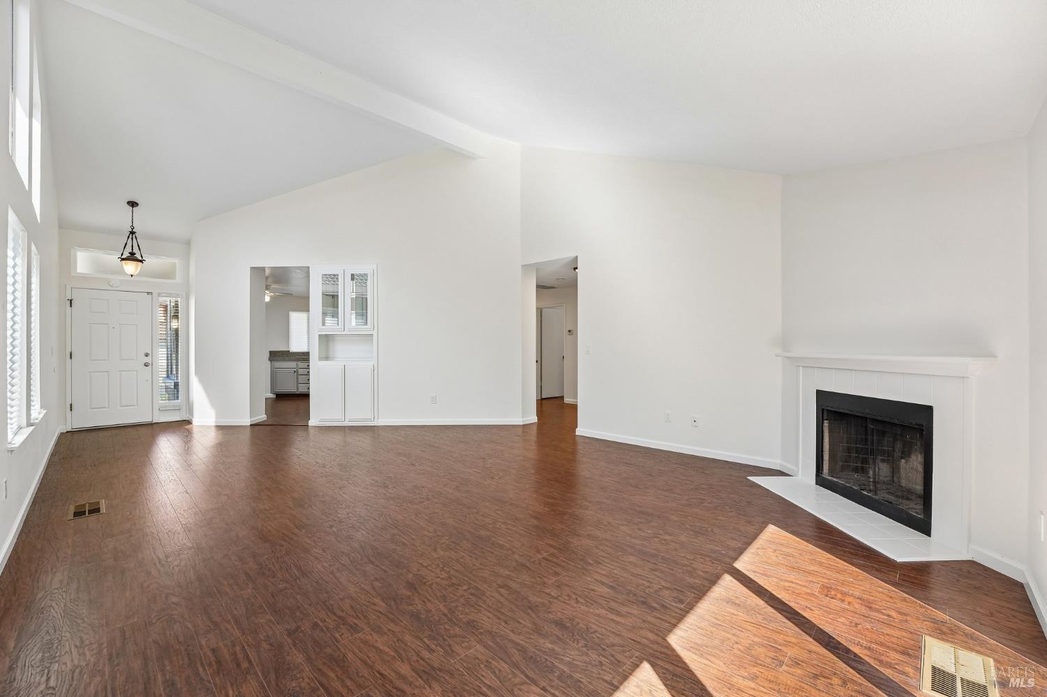 5059 Lakeview Circle Fairfield CA 94534