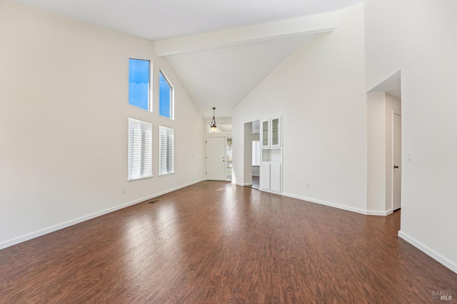 5059 Lakeview Circle Fairfield CA 94534