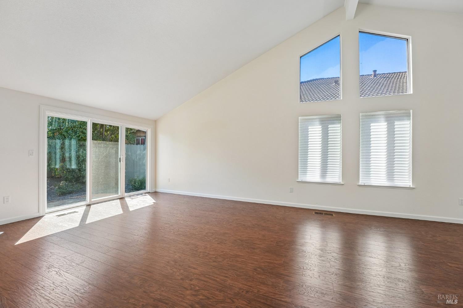 5059 Lakeview Circle Fairfield CA 94534