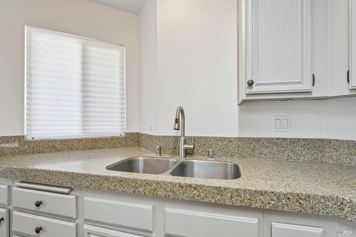 5059 Lakeview Circle Fairfield CA 94534