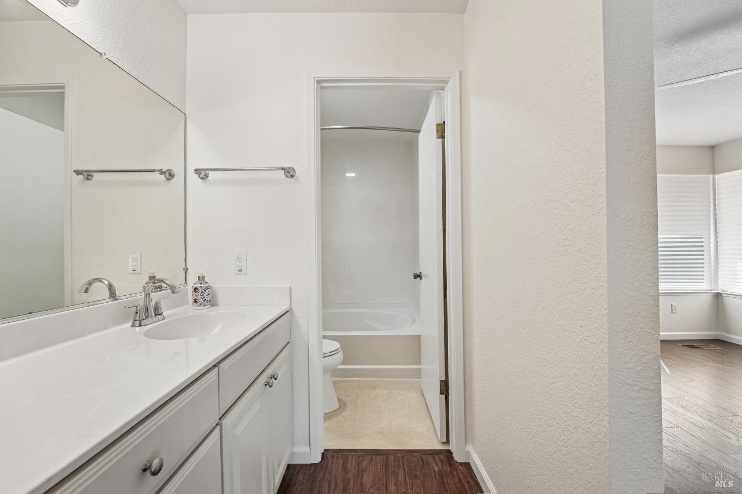 5059 Lakeview Circle Fairfield CA 94534