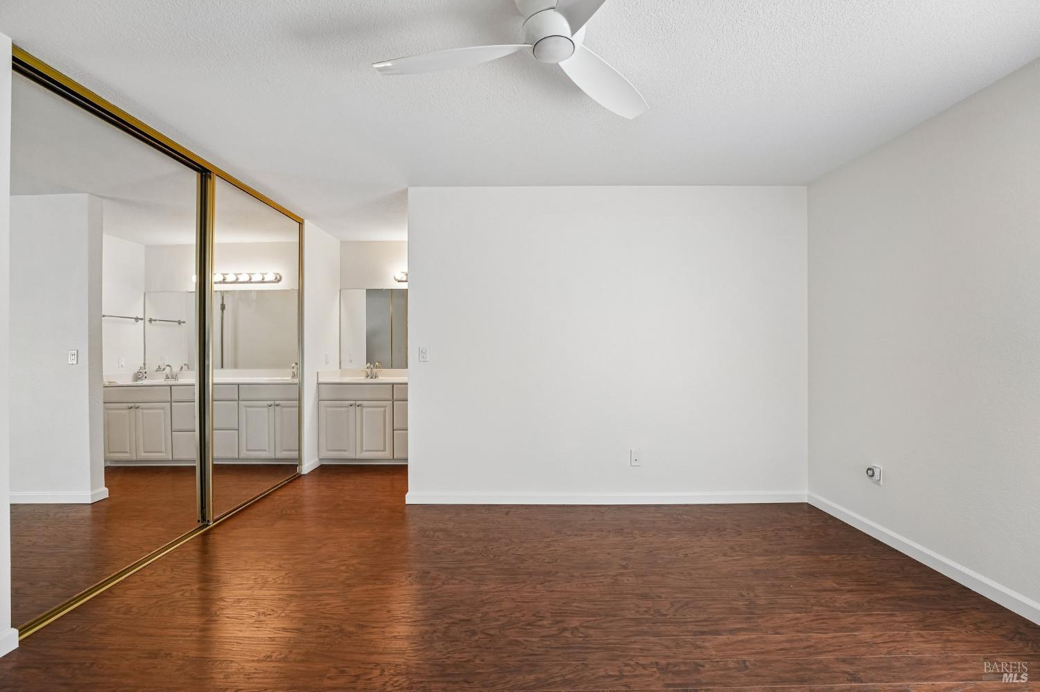 5059 Lakeview Circle Fairfield CA 94534