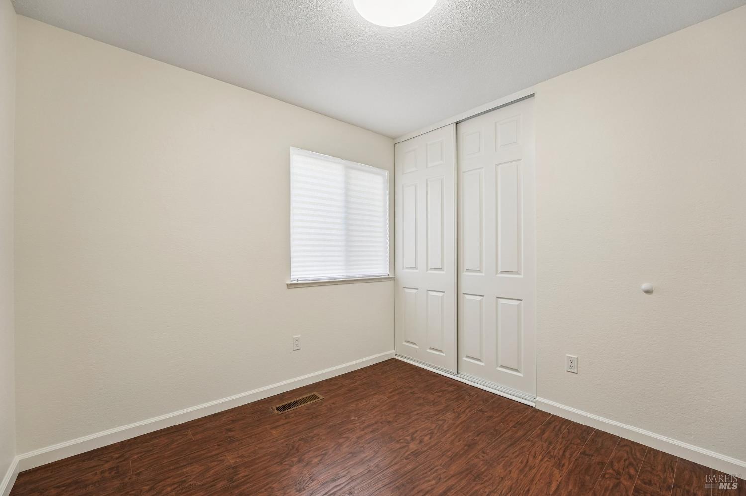 5059 Lakeview Circle Fairfield CA 94534