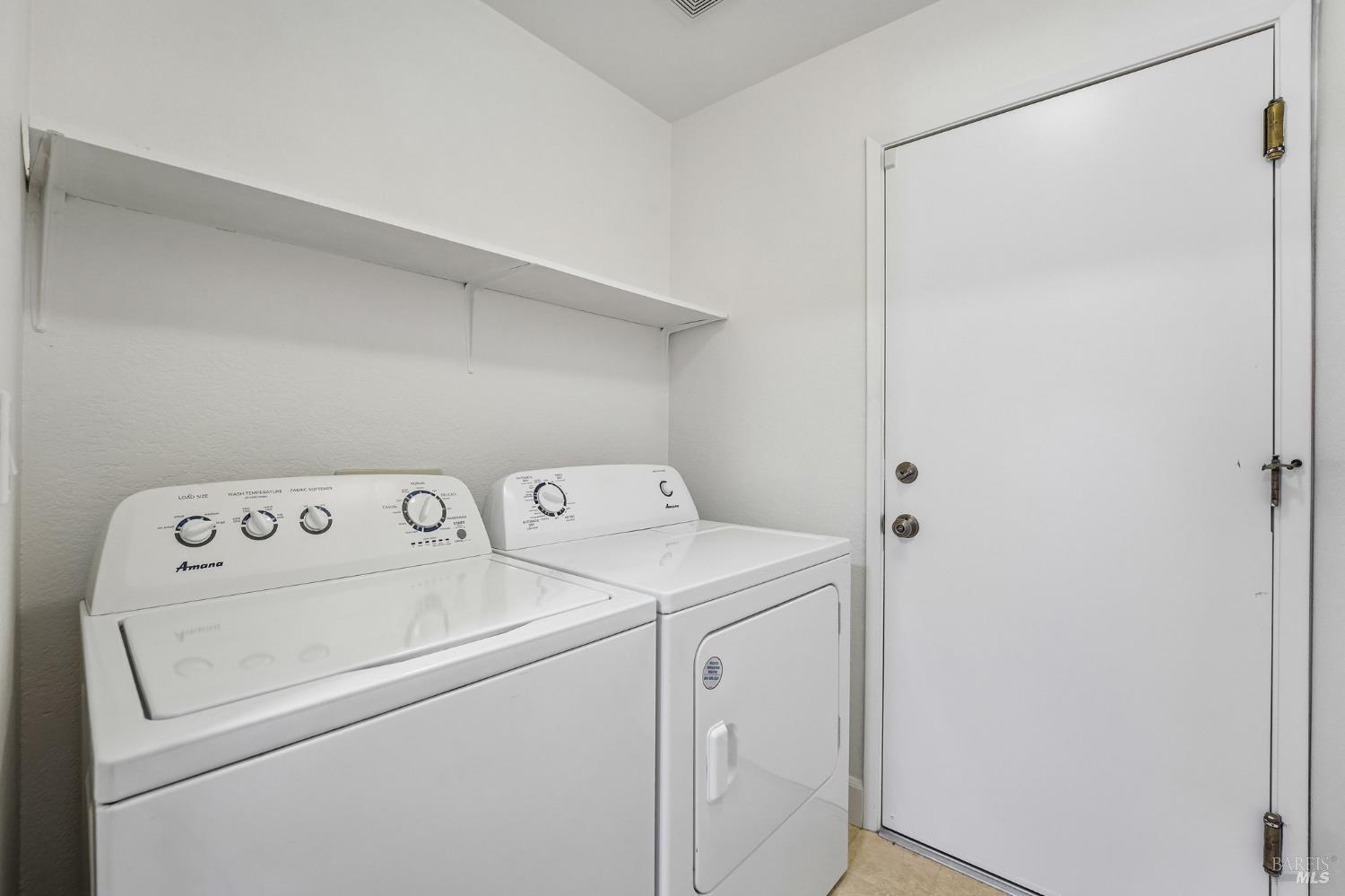 5059 Lakeview Circle Fairfield CA 94534