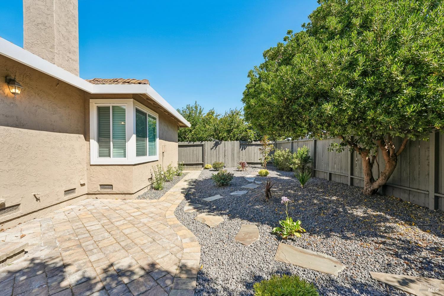 5059 Lakeview Circle Fairfield CA 94534