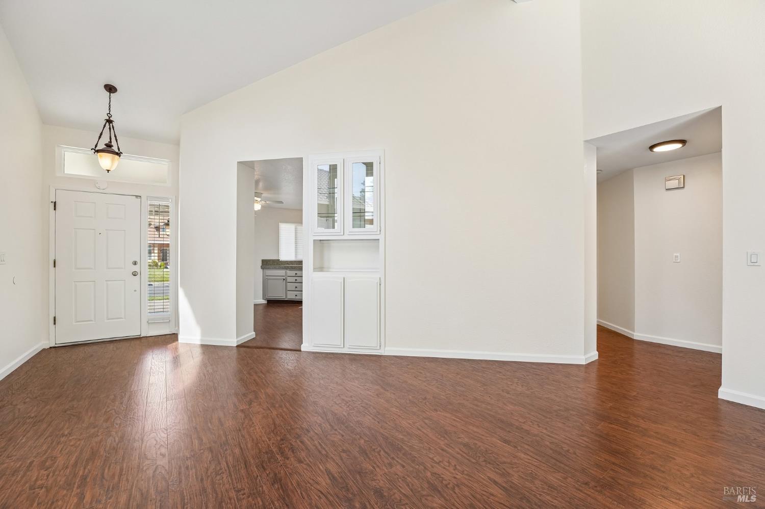 5059 Lakeview Circle Fairfield CA 94534