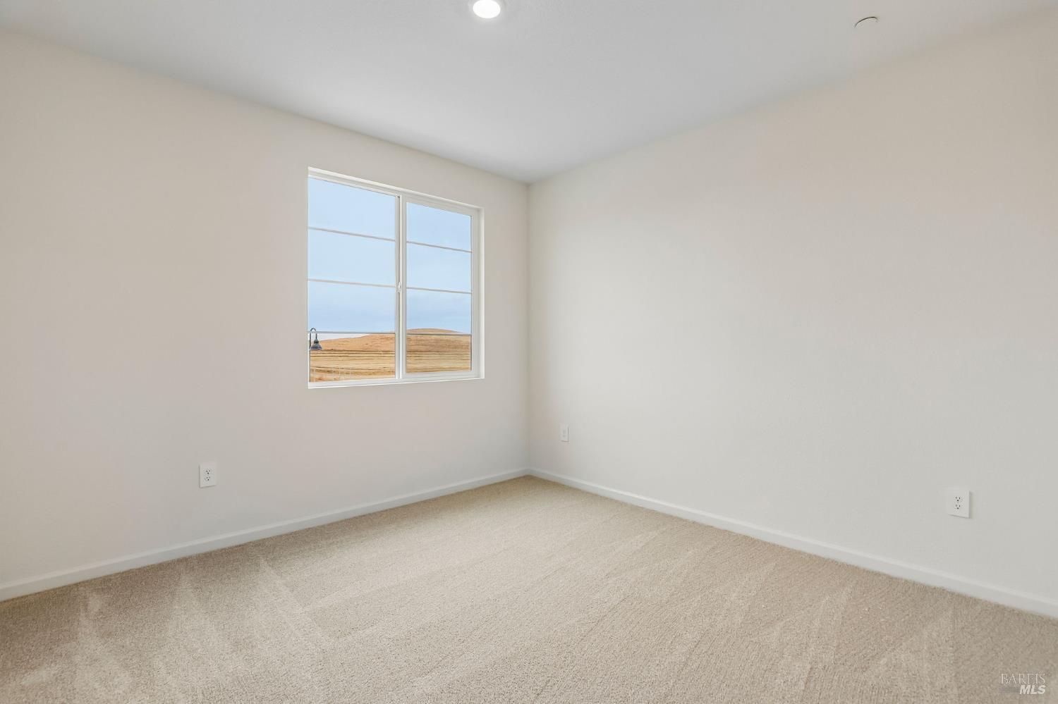 5880 Trailblaze Drive Fairfield CA 94533