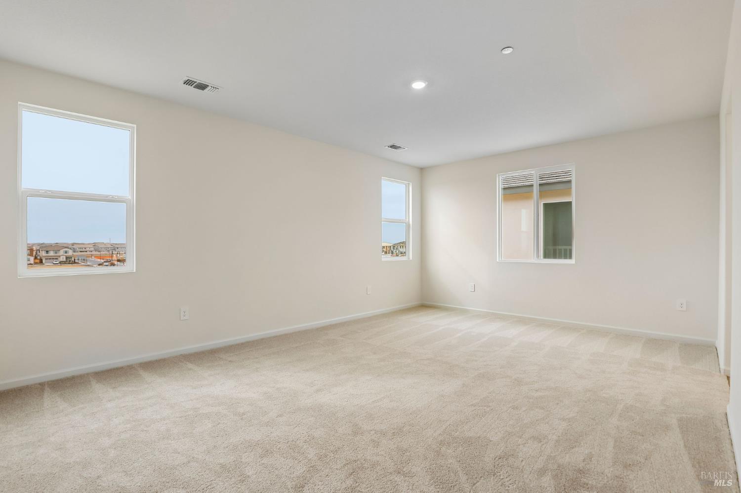 5880 Trailblaze Drive Fairfield CA 94533