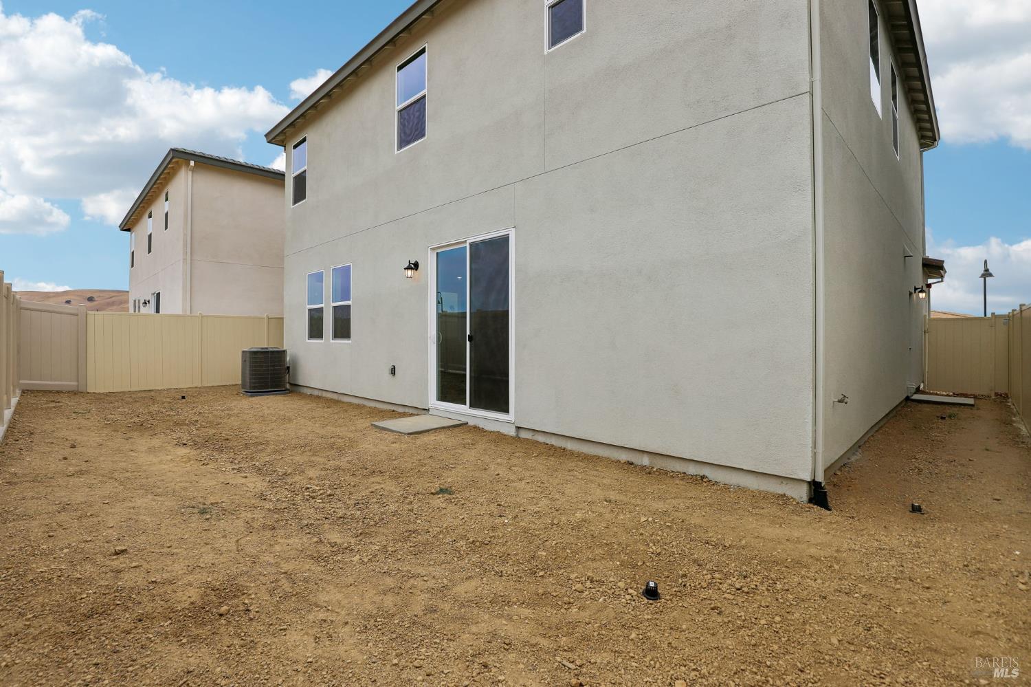 5880 Trailblaze Drive Fairfield CA 94533
