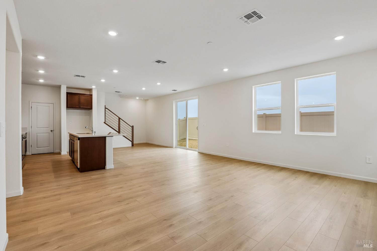 5880 Trailblaze Drive Fairfield CA 94533