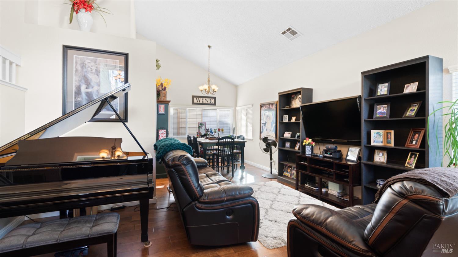 606 Sunnyvale Place Vacaville CA 95687