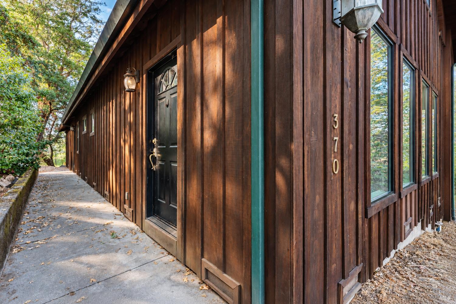 370 Laurel Street Willits CA 95490