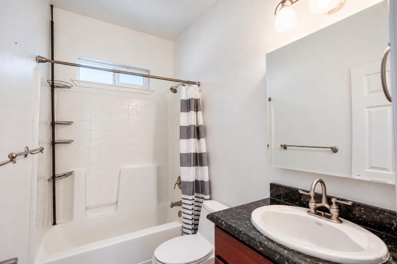 370 Laurel Street Willits CA 95490