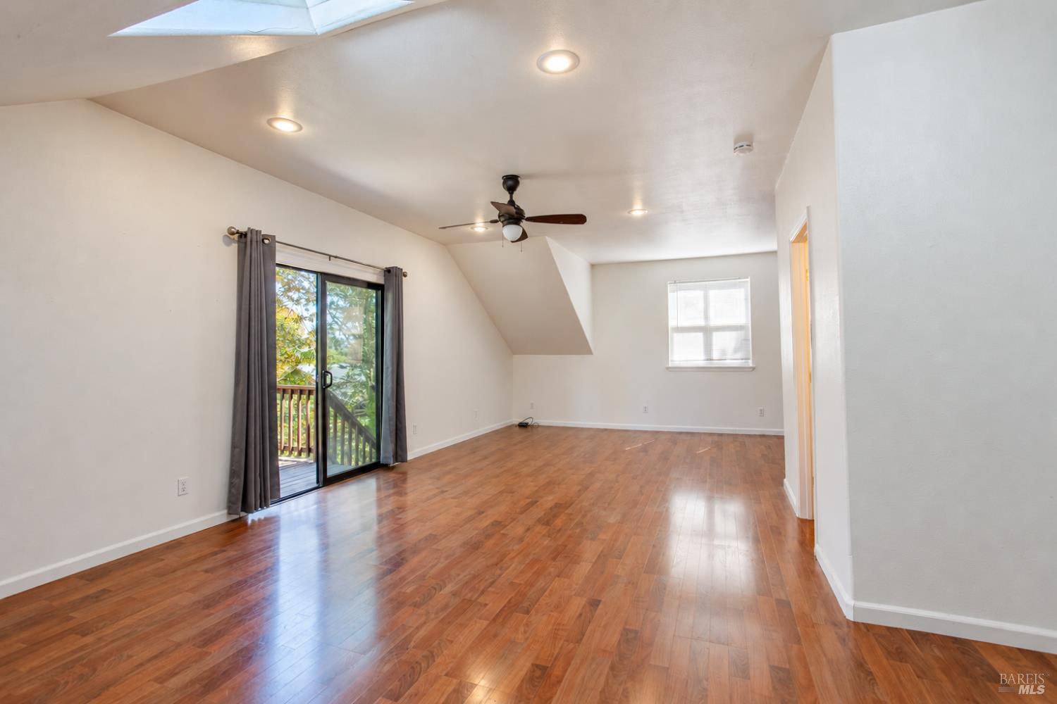370 Laurel Street Willits CA 95490