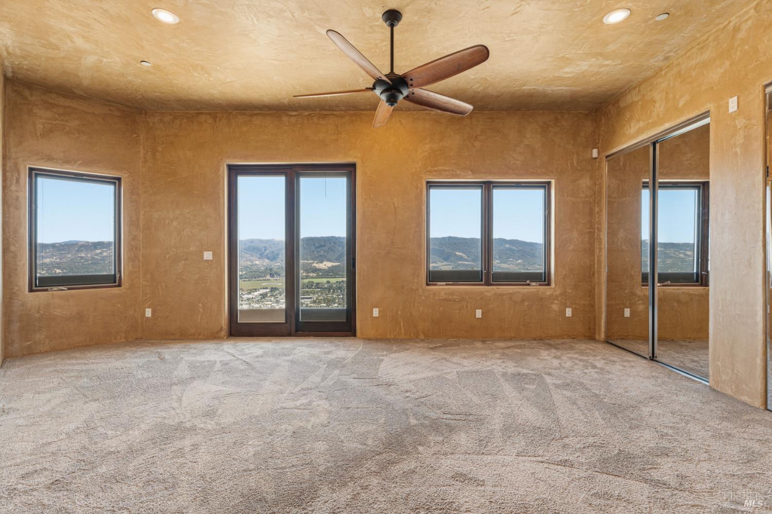 325 Janix Drive Ukiah CA 95482