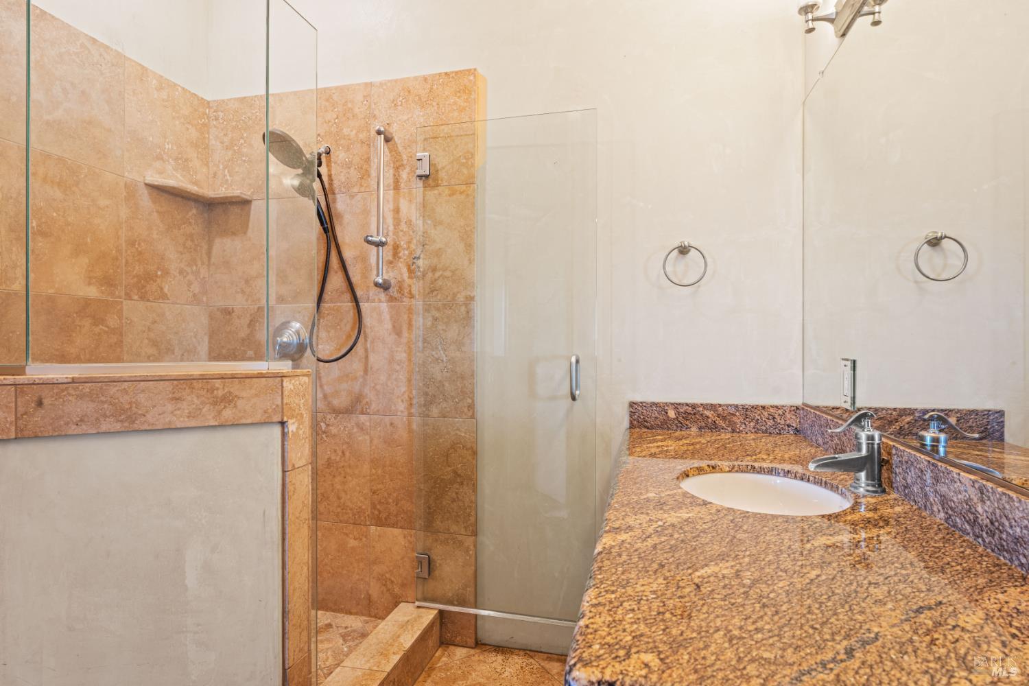 325 Janix Drive Ukiah CA 95482