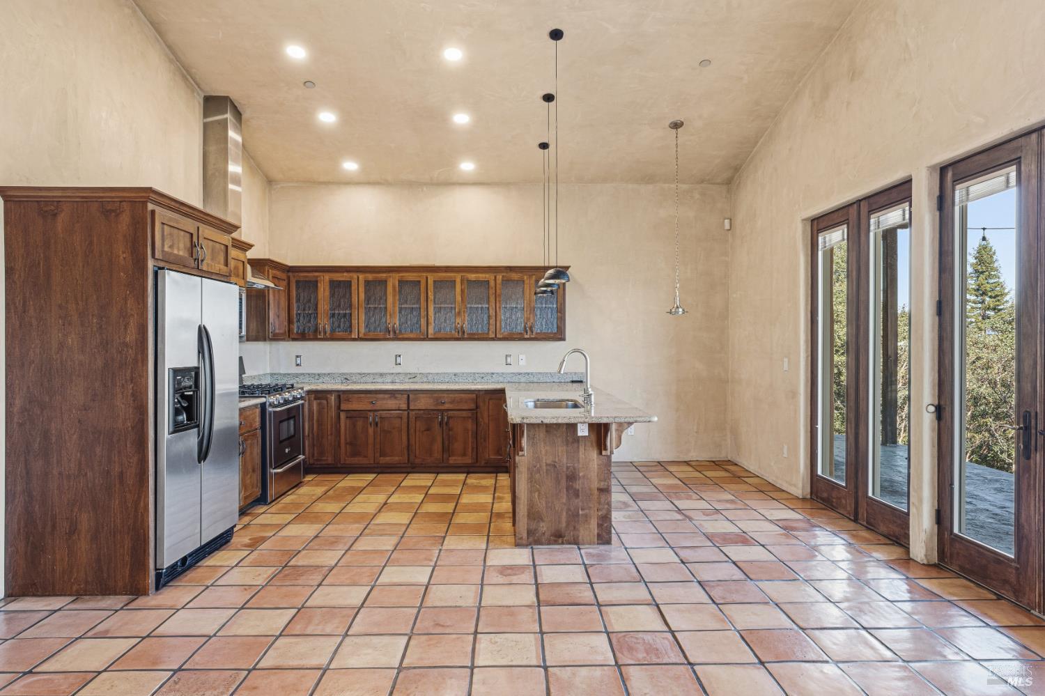 325 Janix Drive Ukiah CA 95482