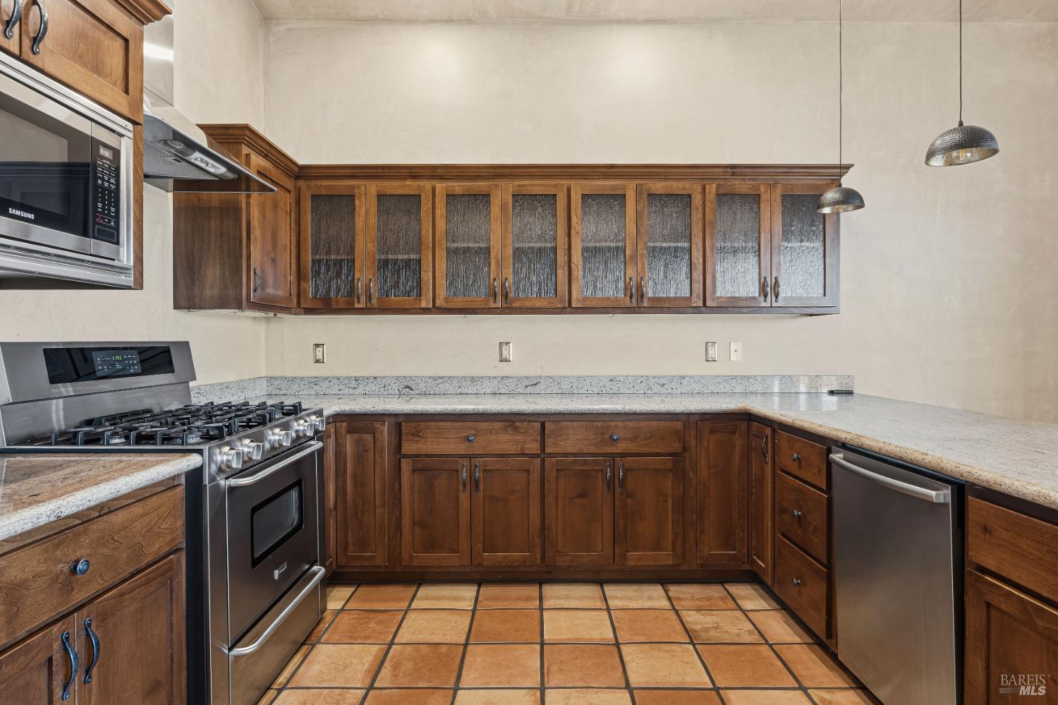 325 Janix Drive Ukiah CA 95482