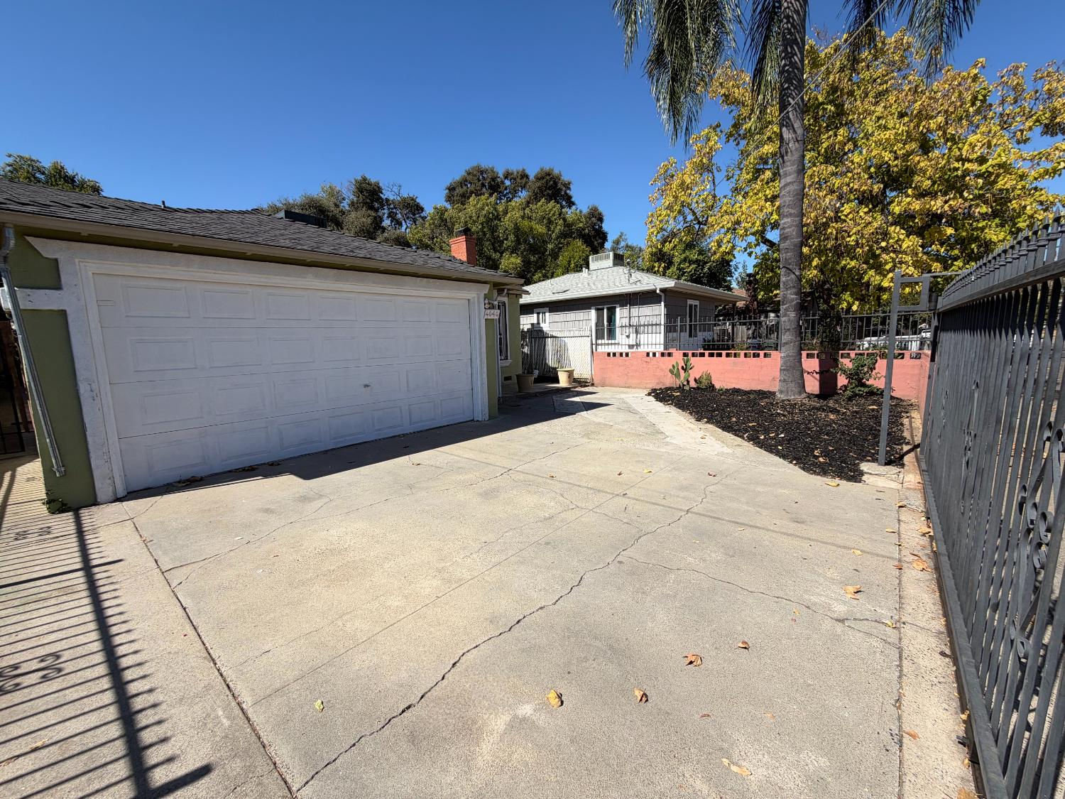 4046 Washington Avenue Sacramento CA 95820