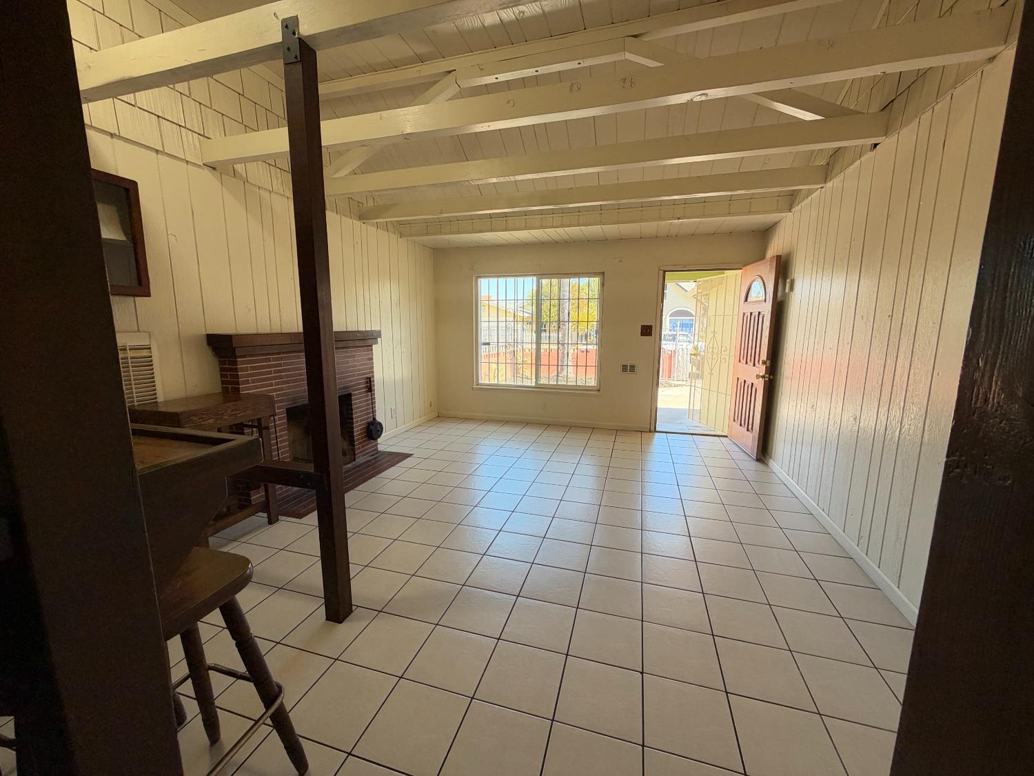 4046 Washington Avenue Sacramento CA 95820