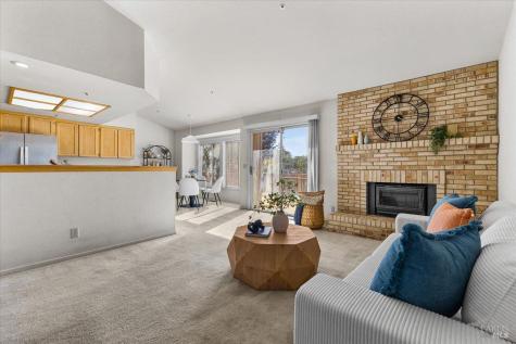 421 Tee Drive Healdsburg CA 95448