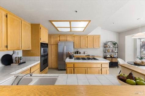 421 Tee Drive Healdsburg CA 95448