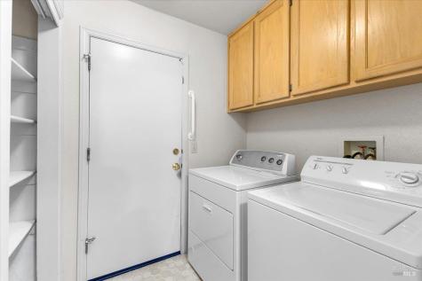 421 Tee Drive Healdsburg CA 95448