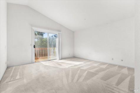 421 Tee Drive Healdsburg CA 95448