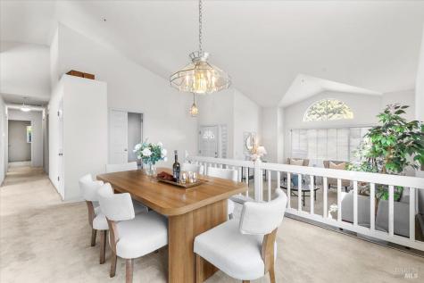 421 Tee Drive Healdsburg CA 95448