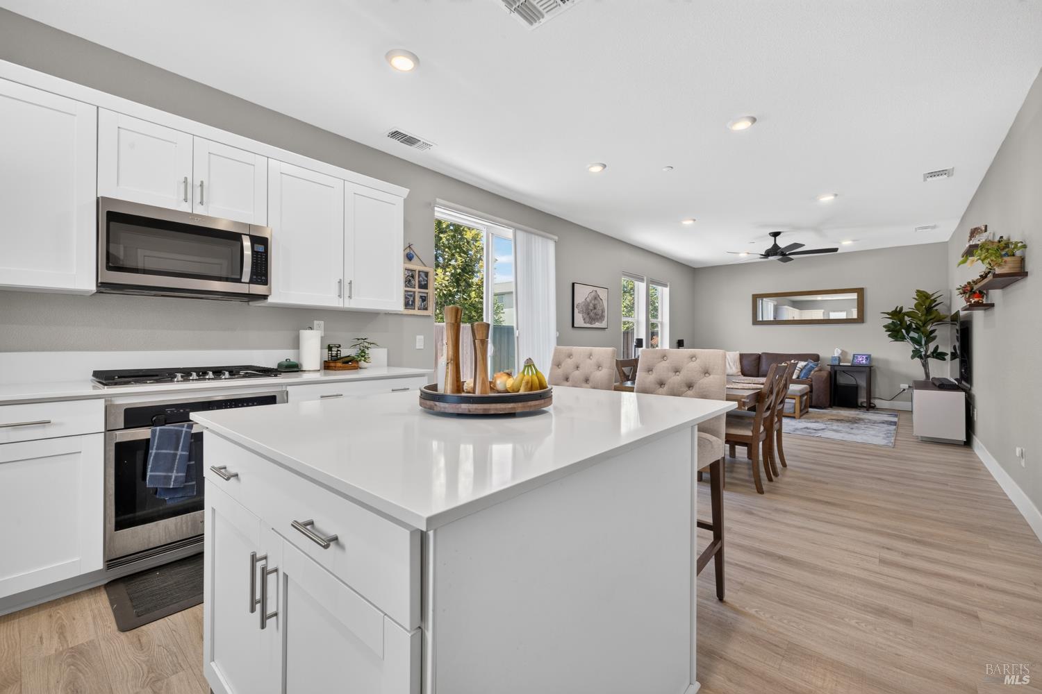 2130 Owens Place Rohnert Park CA 94928