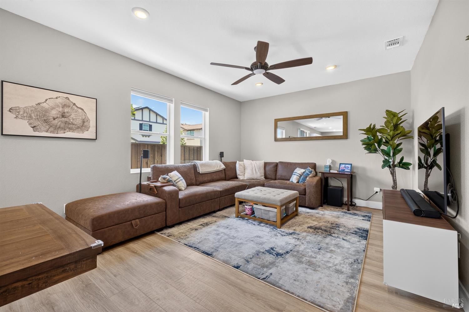 2130 Owens Place Rohnert Park CA 94928