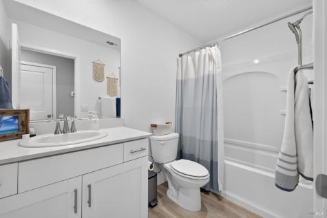 2130 Owens Place Rohnert Park CA 94928