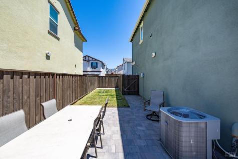 2130 Owens Place Rohnert Park CA 94928