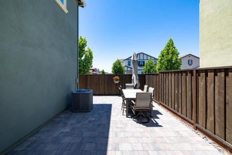 2130 Owens Place Rohnert Park CA 94928